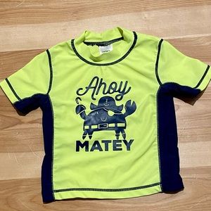 Adorable Carters rash guard / swim shirt, size 18 months, excellent condition